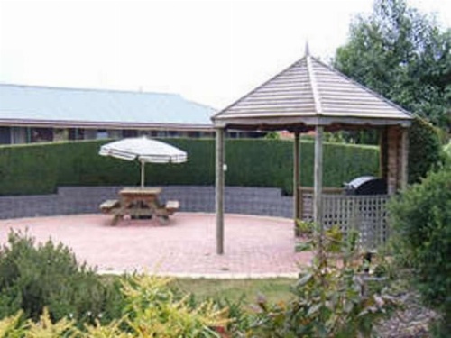 Kentish Hills Retreat image 10