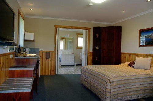 Kentish Hills Retreat image 3